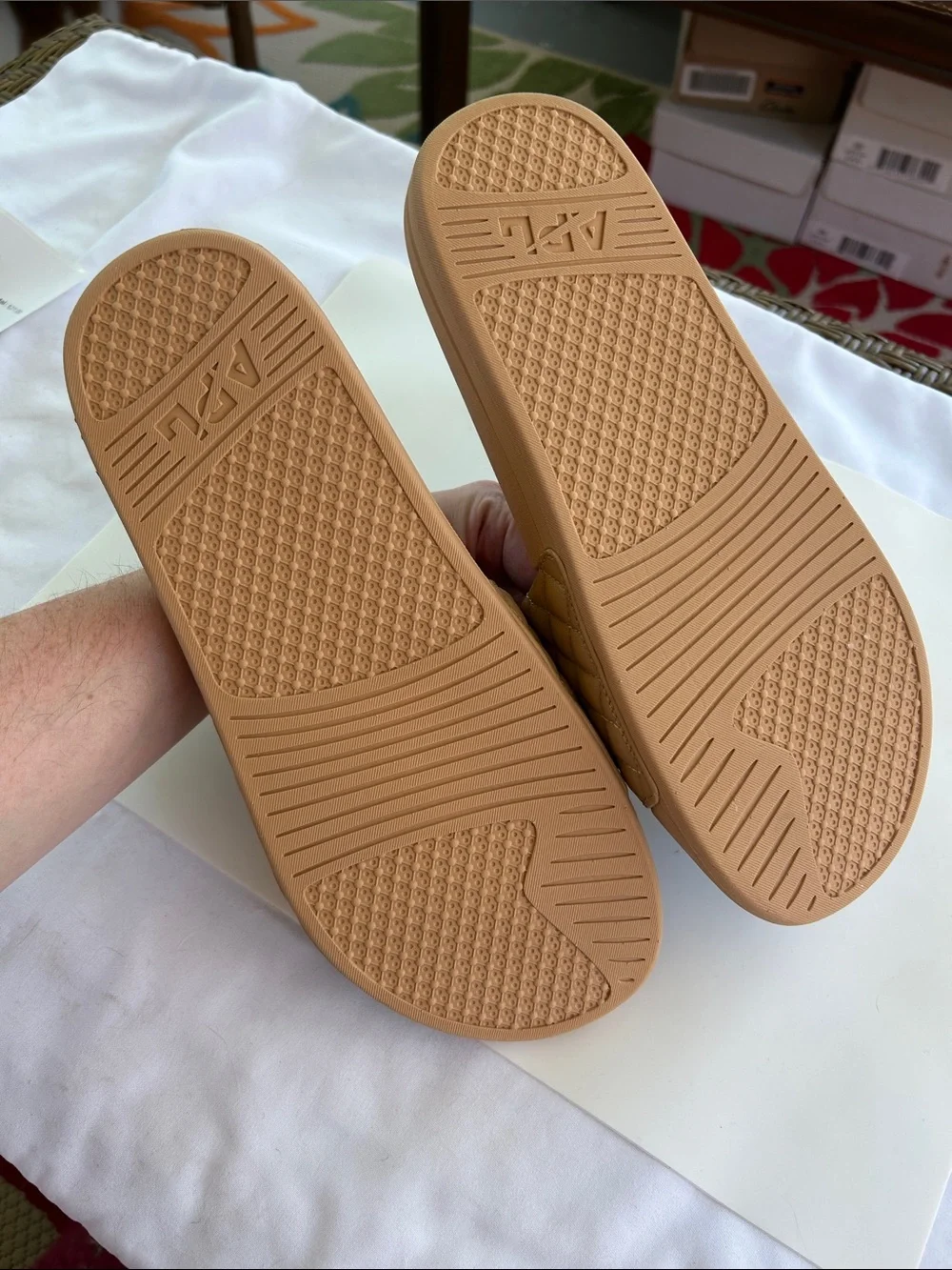 APL Men’s Lusso Nappa Leather Slides Tan Cobalt NEW in Box Size 9